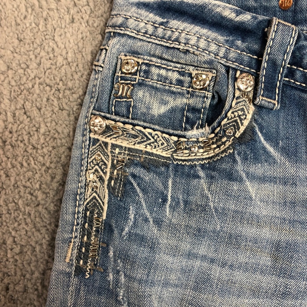 Miss Me Signature Cropped Jeans 27 Distressed Flap Pocket Bling Y2K - Picture 6 of 13